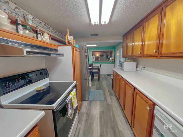 5762 Pensacola Avenue, Orange Beach, AL 36561