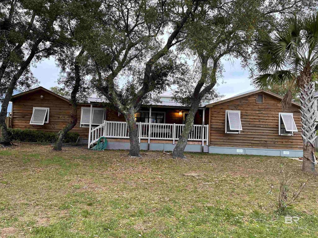 5762 Pensacola Avenue, Orange Beach, AL 36561
