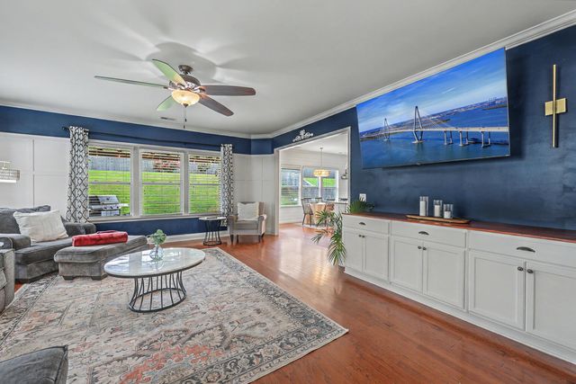 106 Medford Drive, Summerville, SC 29485