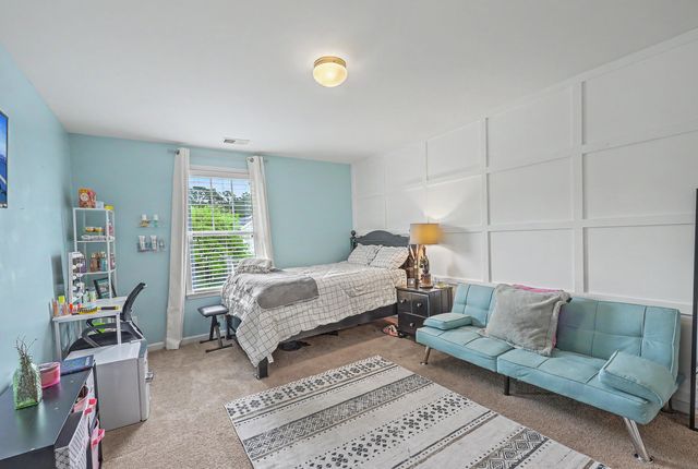 106 Medford Drive, Summerville, SC 29485