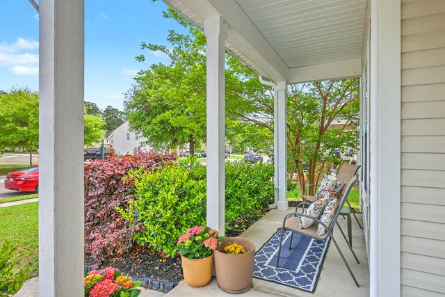 106 Medford Drive, Summerville, SC 29485
