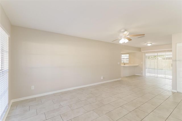 9059 DIXIANA VILLA CIRCLE, Tampa, FL 33635