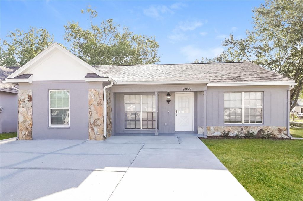 9059 DIXIANA VILLA CIRCLE, Tampa, FL 33635