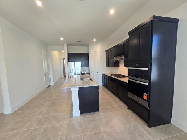 8512 Red Bottle Brush RD, Lago Vista, TX 78645