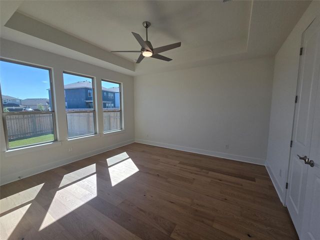 8512 Red Bottle Brush RD, Lago Vista, TX 78645