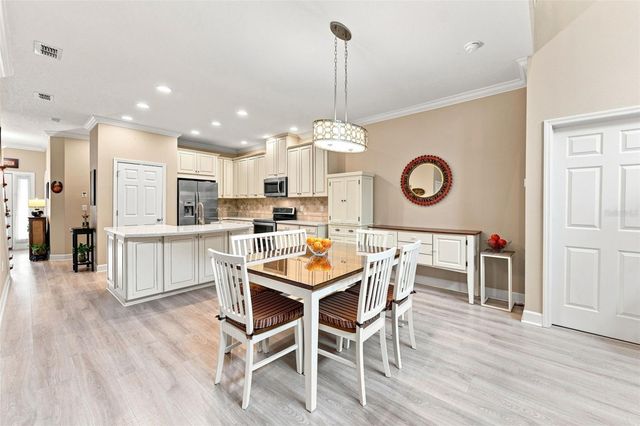 8738 TERRACINA LAKE DRIVE, Tampa, FL 33625