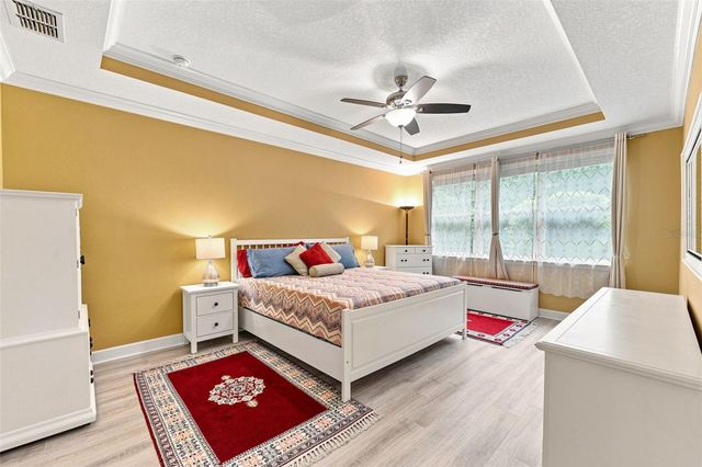 8738 TERRACINA LAKE DRIVE, Tampa, FL 33625