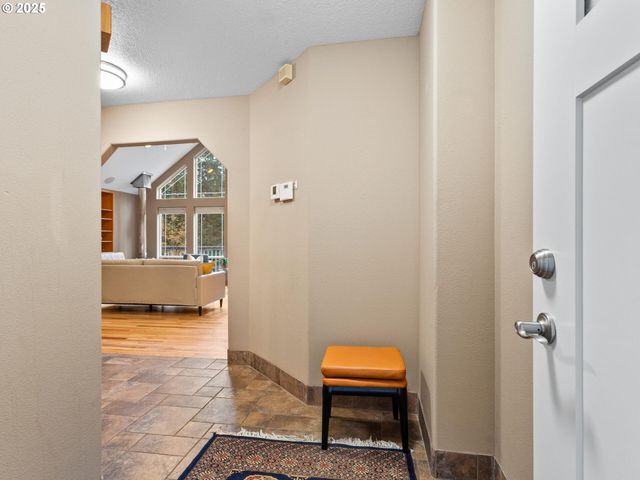 23403 Ne CANYON Rd, Battle Ground, WA 98604