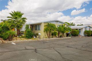 881 N Lake 219, Hemet, CA 92544