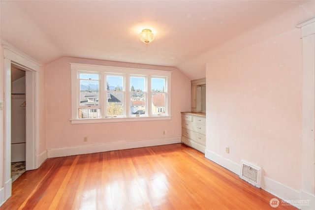 1224 S Oak Street, Port Angeles, WA 98362