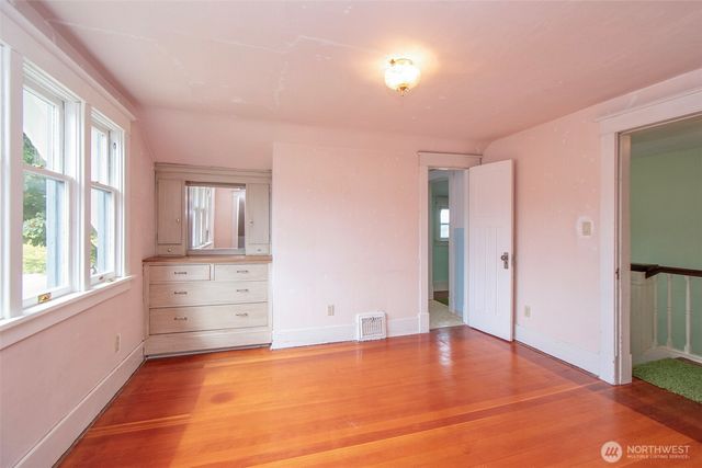 1224 S Oak Street, Port Angeles, WA 98362