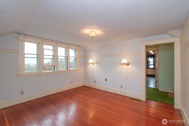 1224 S Oak Street, Port Angeles, WA 98362