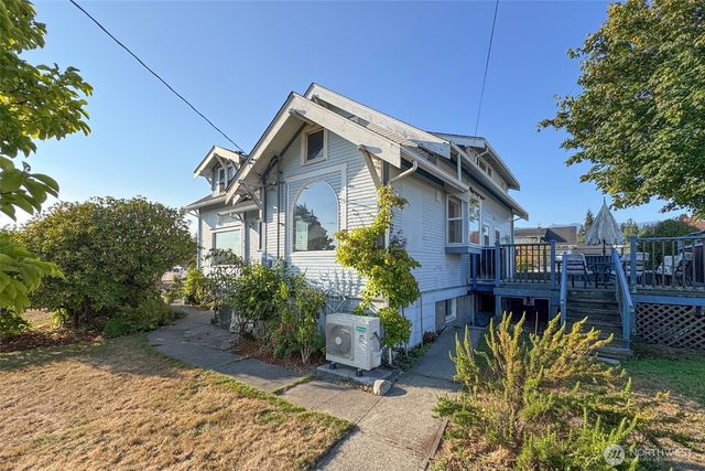 1224 S Oak Street, Port Angeles, WA 98362