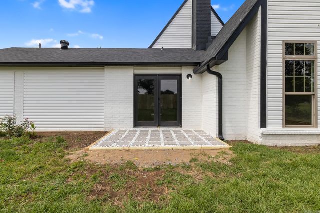162 Oak Grove Road, Austin, AR 72007