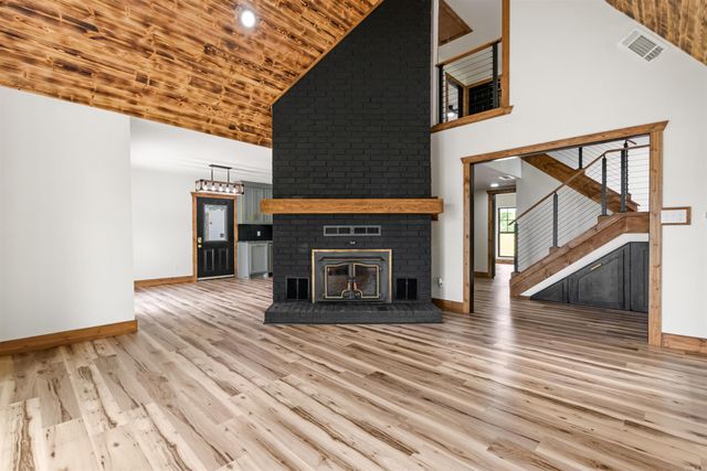 162 Oak Grove Road, Austin, AR 72007