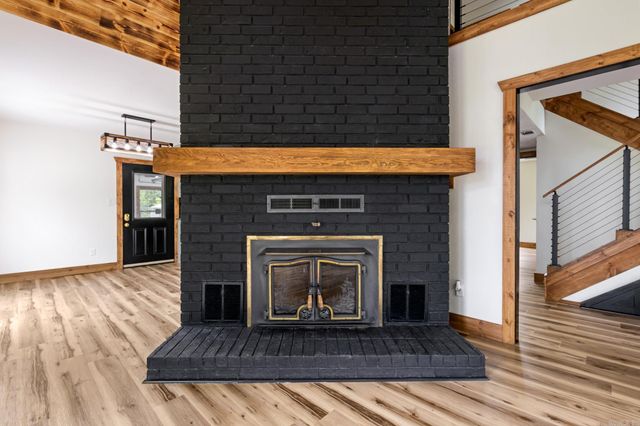 162 Oak Grove Road, Austin, AR 72007
