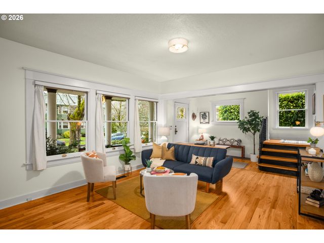 5015 Ne CLEVELAND Ave, Portland, OR 97211