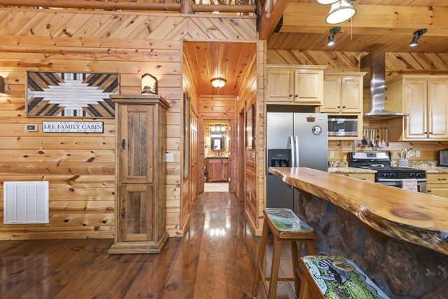 830 Noonday Sun Ridge, Topton, NC 28781