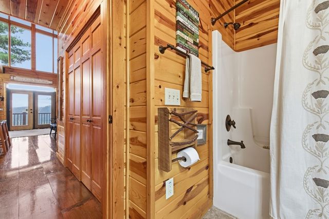 830 Noonday Sun Ridge, Topton, NC 28781