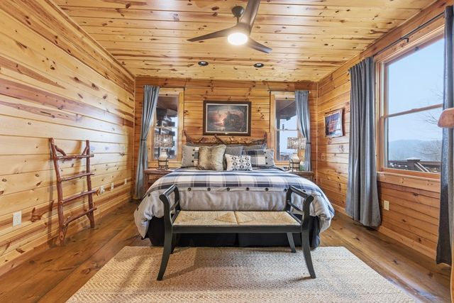 830 Noonday Sun Ridge, Topton, NC 28781