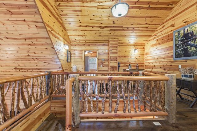 830 Noonday Sun Ridge, Topton, NC 28781
