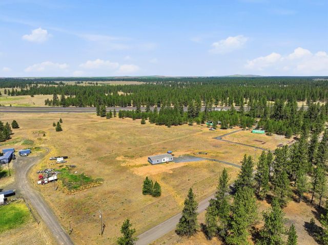 23518 S Malloy Prairie Rd, Cheney, WA 99004