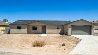 8442 W RAVEN Drive, Arizona City, AZ 85123