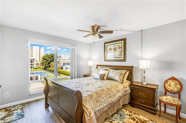 921 Seagrape DR 308B, Marco Island, FL 34145