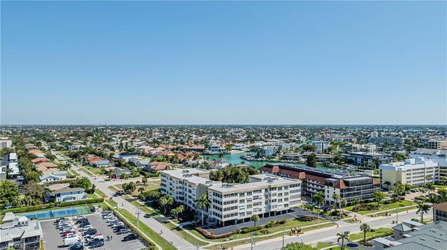 921 Seagrape DR 308B, Marco Island, FL 34145