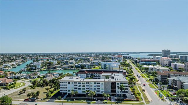 921 Seagrape DR 308B, Marco Island, FL 34145