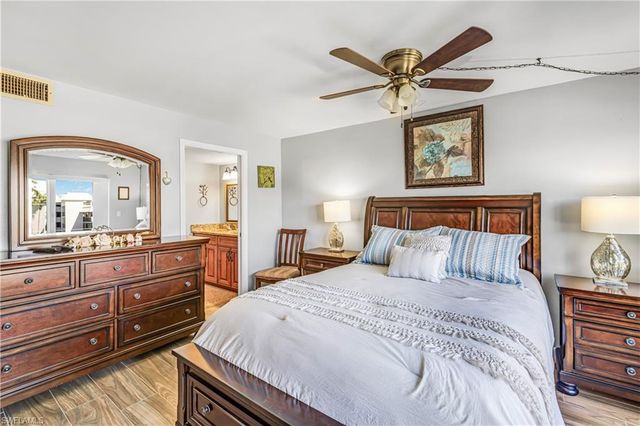 921 Seagrape DR 308B, Marco Island, FL 34145