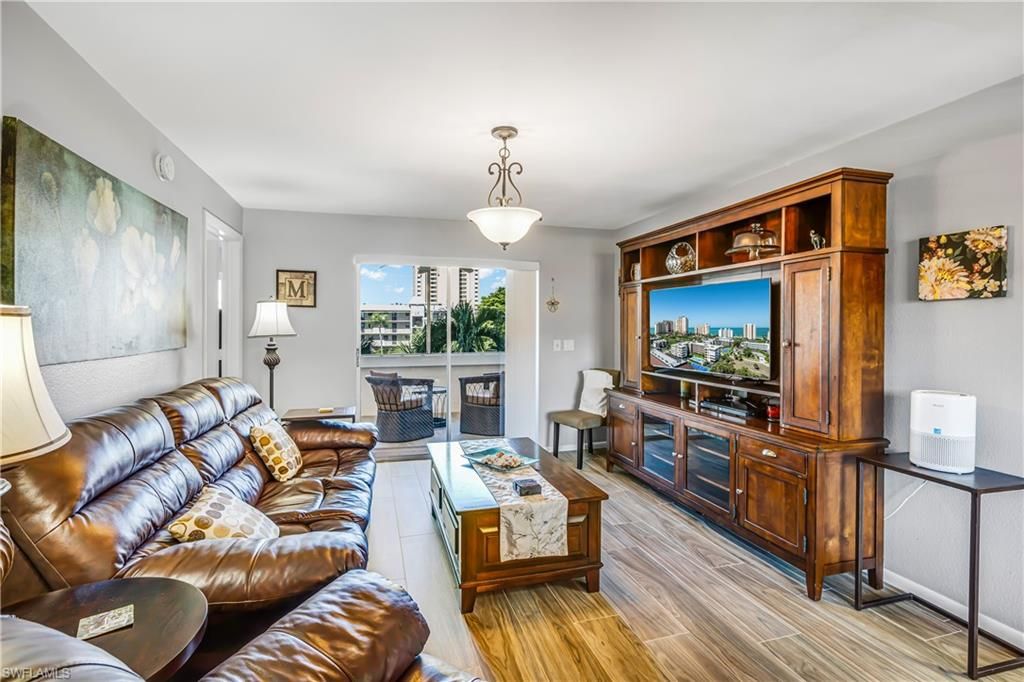 921 Seagrape DR 308B, Marco Island, FL 34145