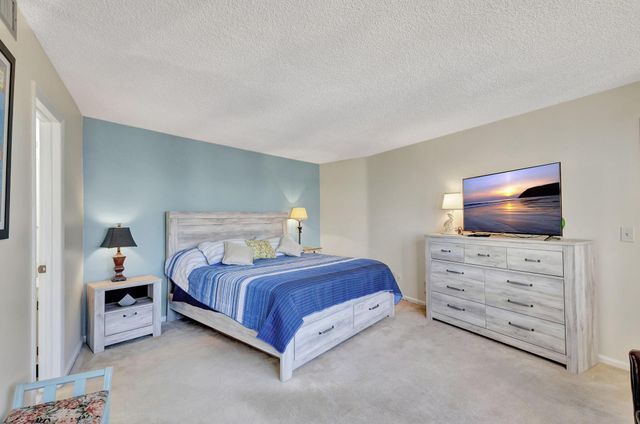 2800 N Ocean Drive A-24b, Singer Island, FL 33404