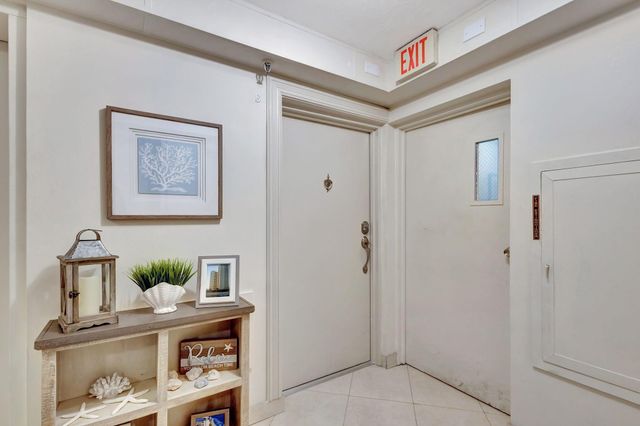 2800 N Ocean Drive A-24b, Singer Island, FL 33404