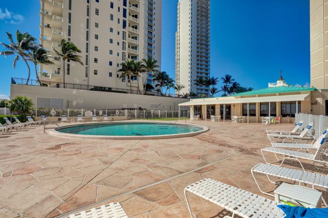 2800 N Ocean Drive A-24b, Singer Island, FL 33404