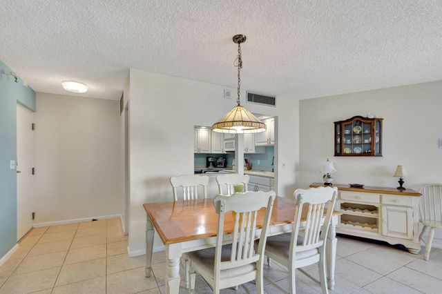 2800 N Ocean Drive A-24b, Singer Island, FL 33404