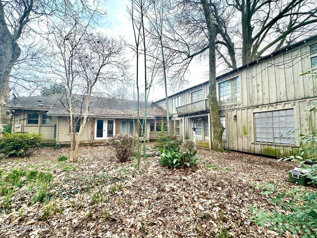 209 N Bolivar Avenue, Cleveland, MS 38732