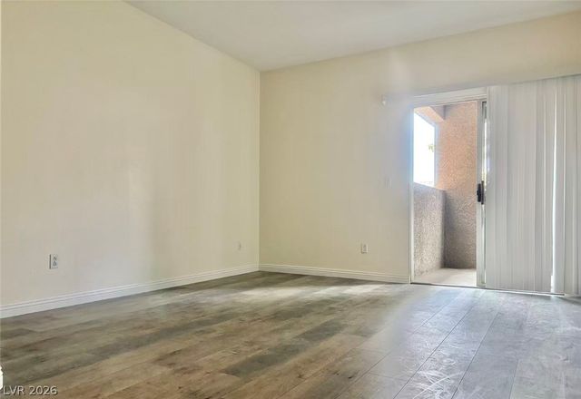 5525 West Flamingo Road 1025, Las Vegas, NV 89103