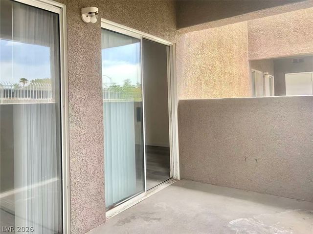 5525 West Flamingo Road 1025, Las Vegas, NV 89103