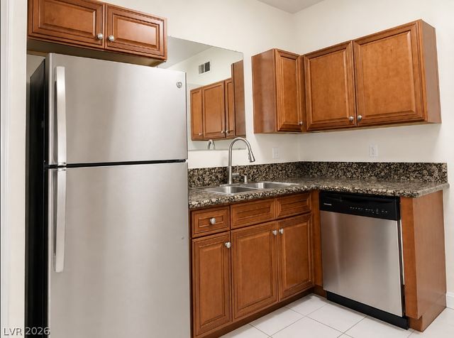 5525 West Flamingo Road 1025, Las Vegas, NV 89103