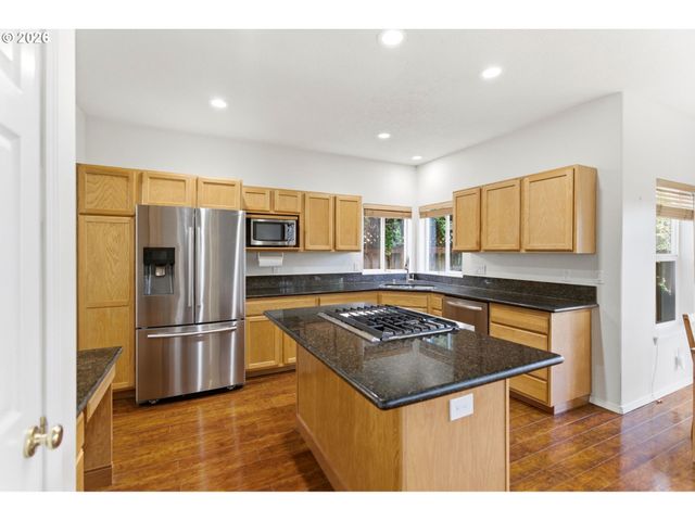 12643 Sw CANVASBACK Way, Beaverton, OR 97007