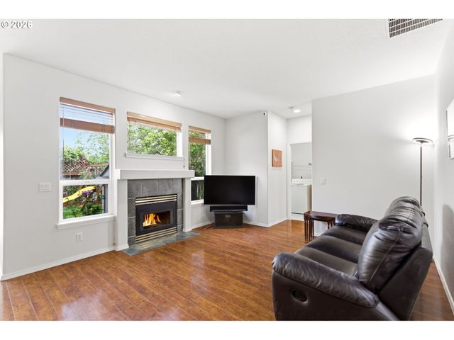 12643 Sw CANVASBACK Way, Beaverton, OR 97007