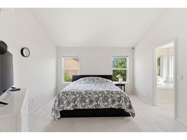 12643 Sw CANVASBACK Way, Beaverton, OR 97007