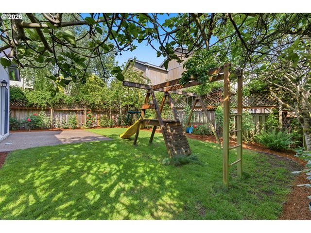 12643 Sw CANVASBACK Way, Beaverton, OR 97007