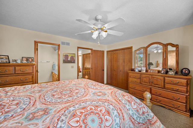 233 24th Street, West Des Moines, IA 50265