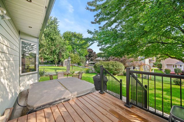 233 24th Street, West Des Moines, IA 50265