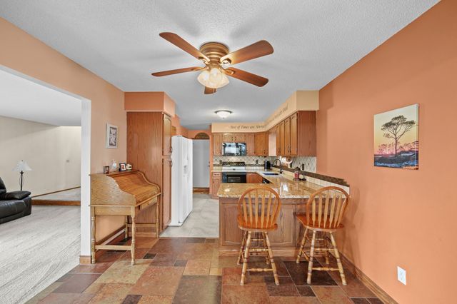 233 24th Street, West Des Moines, IA 50265