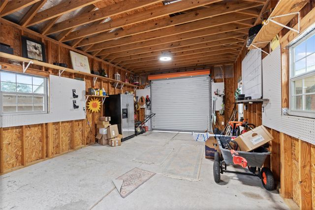 16815 Avenue A, Channelview, TX 77530