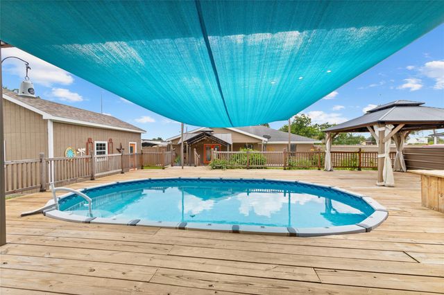16815 Avenue A, Channelview, TX 77530
