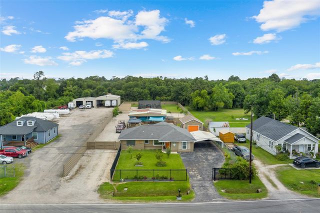 16815 Avenue A, Channelview, TX 77530